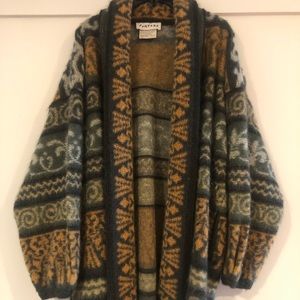 German 1980’s vintage sweater Portara
